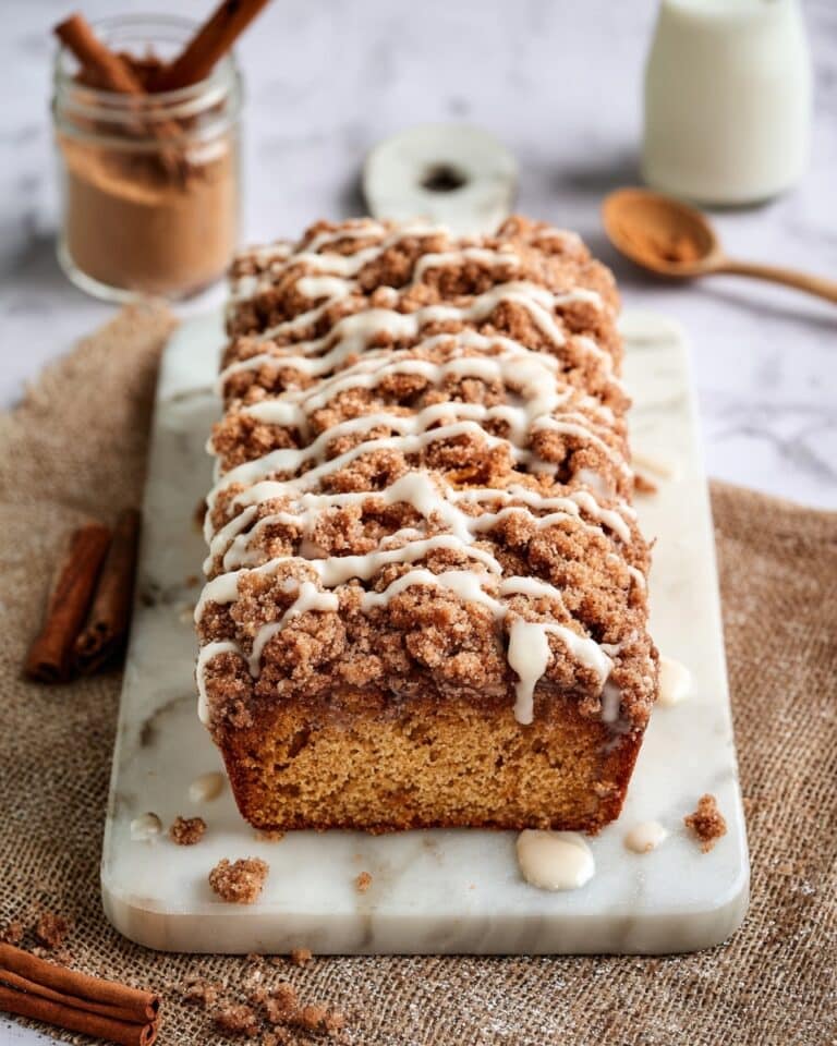 Vegan Cinnamon Swirl Banana Bread with Cinnamon Crumble Recipe