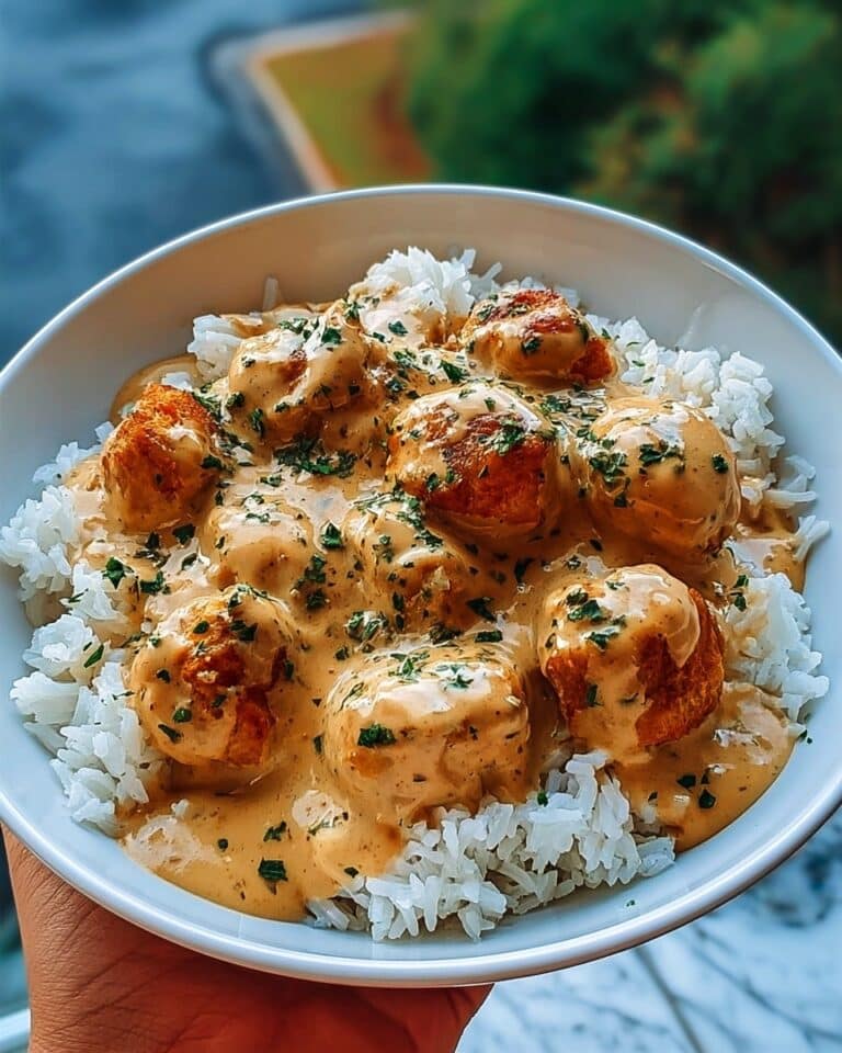Smothered Chicken and Rice Recipe