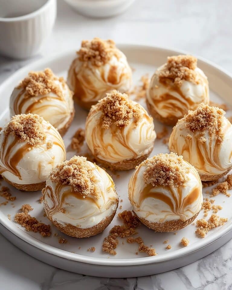 No-Bake Pumpkin Cheesecake Balls Recipe