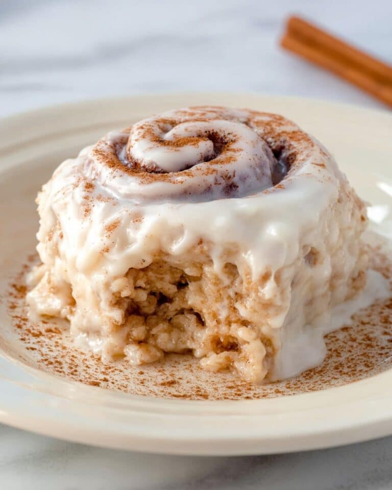 Cinnamon Roll Baked Oatmeal Recipe