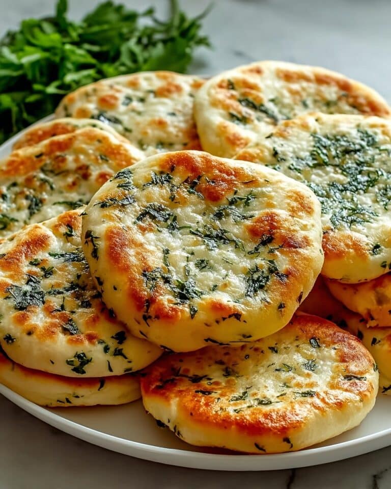 Irresistibly Easy Spinach Cottage Cheese Flagels for Any Meal Recipe