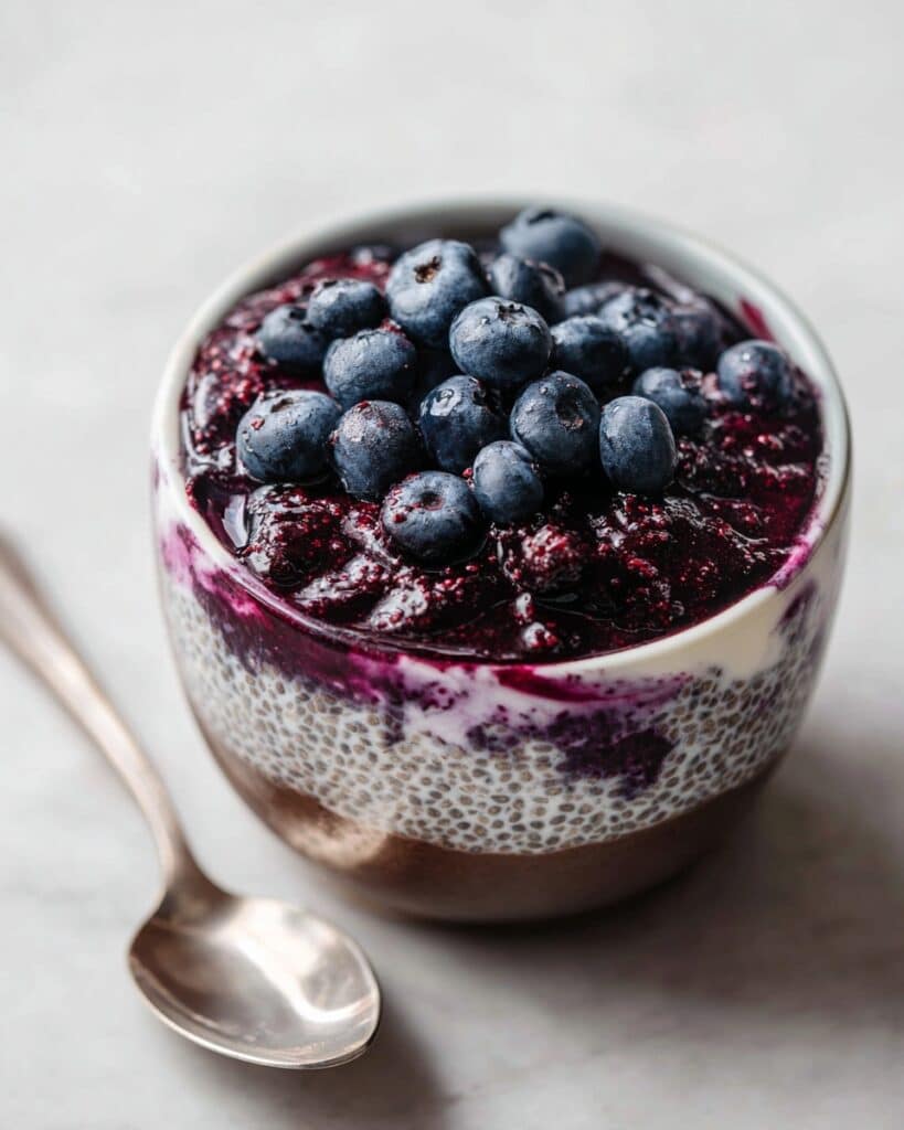 Blueberry Overnight Oats Recipe