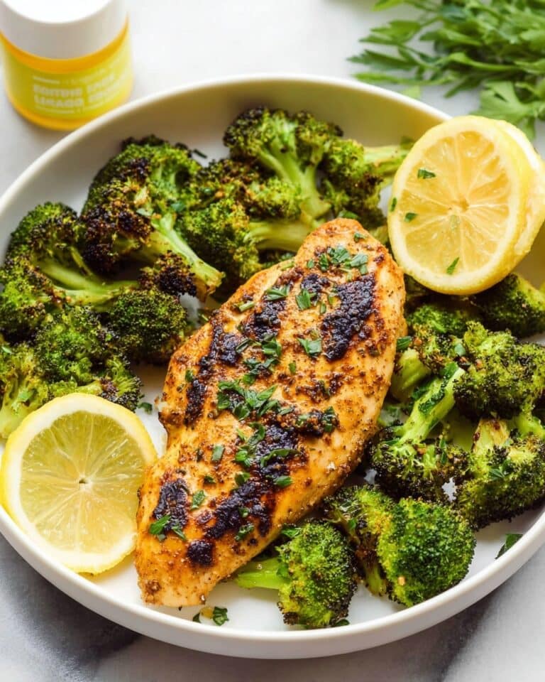 Whole30 Lemon Chicken Skillet with Broccoli Recipe